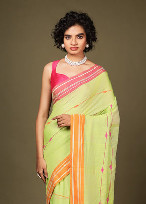 Green Matka Silk Saree Without Blouse Piece