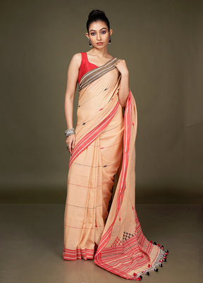 Cream Matka Silk Saree With Blouse Piece