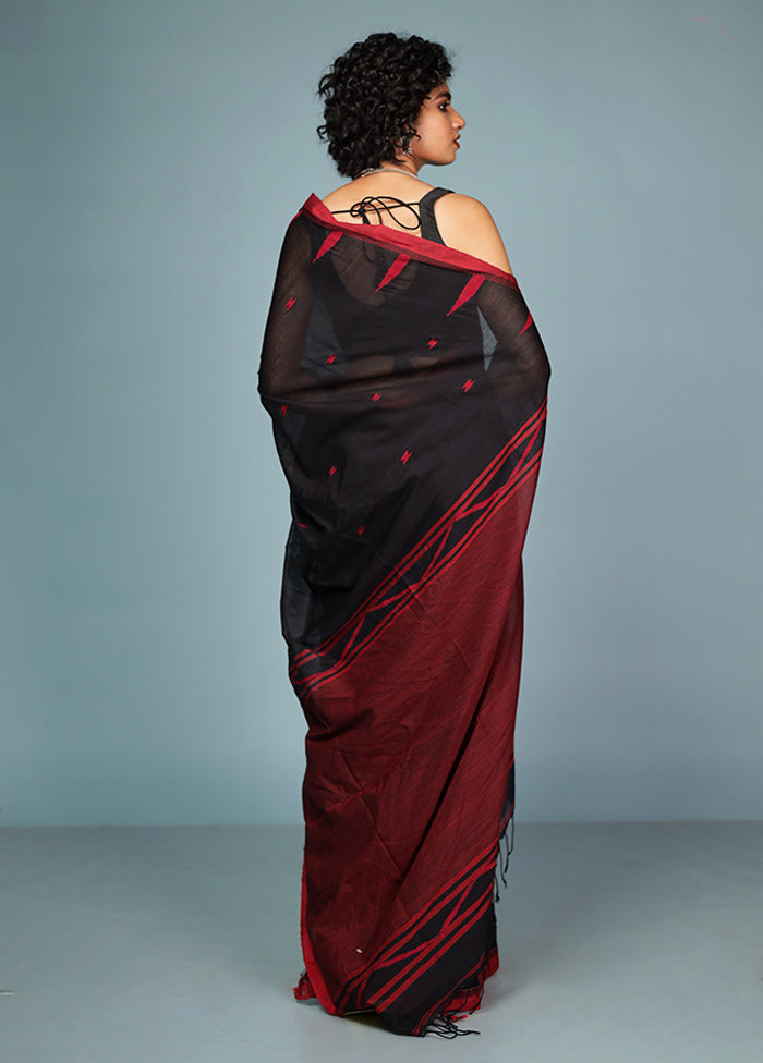 Maroon Matka Silk Saree Without Blouse Piece