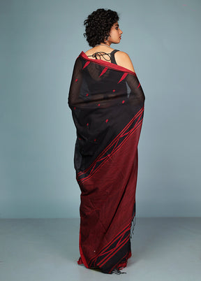 Maroon Matka Silk Saree With Blouse Piece