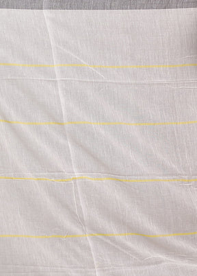 White Cotton Saree With Blouse Piece