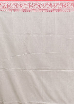 White Pure Cotton Saree With Blouse Piece