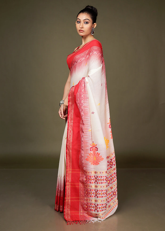 White Pure Cotton Saree With Blouse Piece