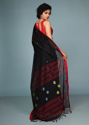 Black Matka Silk Saree With Blouse Piece