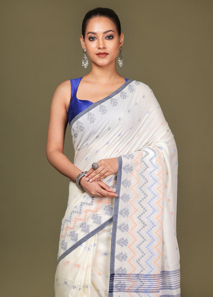 White Cotton Saree With Blouse Piece