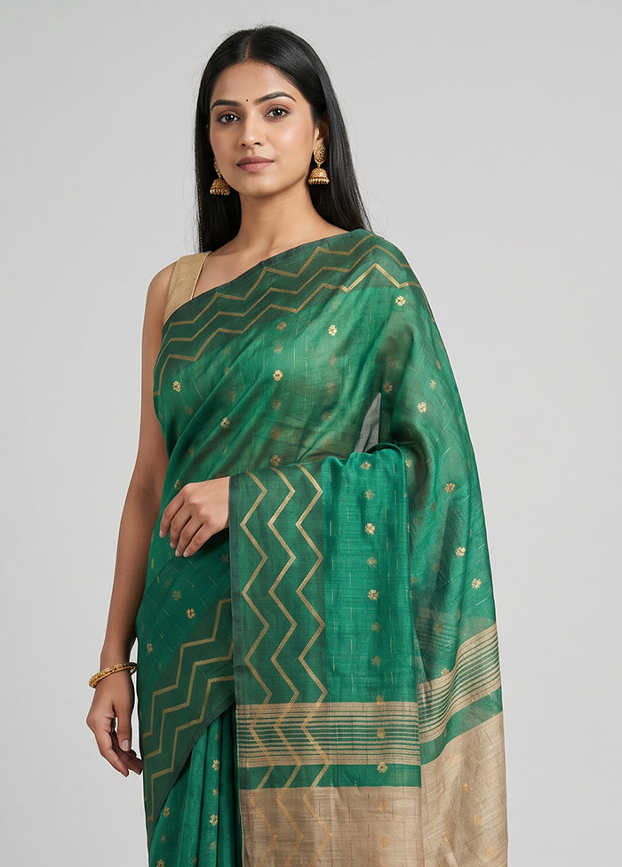 Green Cotton Saree With Blouse Piece
