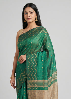 Green Cotton Saree With Blouse Piece