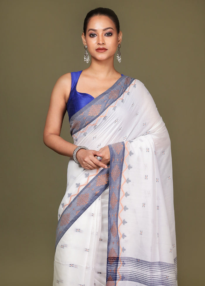 White Cotton Saree With Blouse Piece