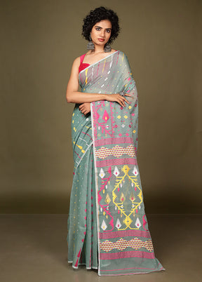 Green Tant Jamdani Saree Without Blouse Piece
