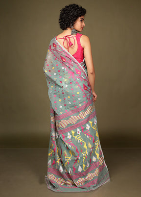 Green Tant Jamdani Saree Without Blouse Piece