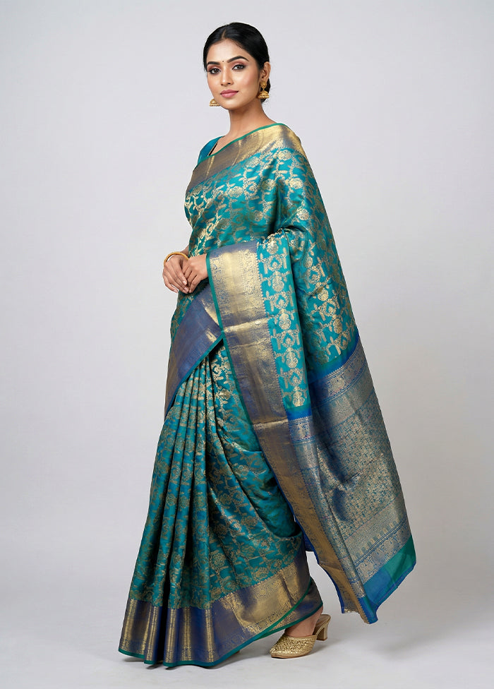 Green Handloom Kanchipuram Pure Silk Saree With Blouse Piece