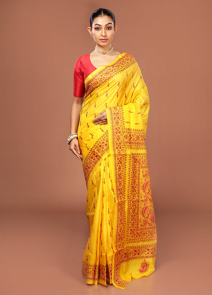 Yellow Kantha Stitch Pure Silk Saree With Blouse Piece