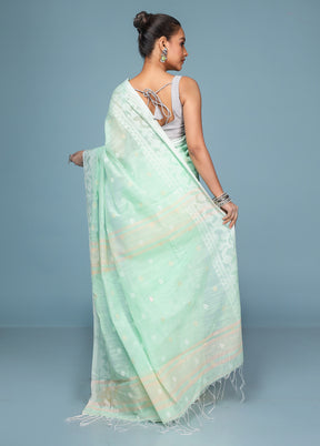 Green Matka Silk Saree With Blouse Piece
