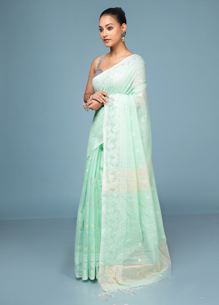 Green Matka Silk Saree With Blouse Piece