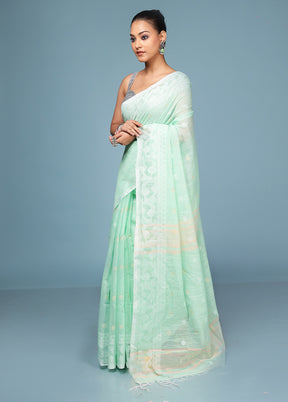 Green Matka Silk Saree With Blouse Piece