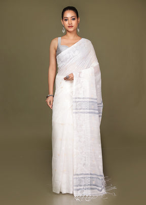 White Matka Silk Saree With Blouse Piece