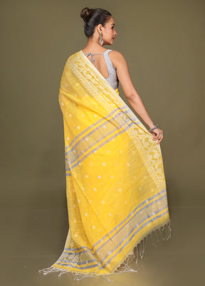 Yellow Matka Silk Saree With Blouse Piece