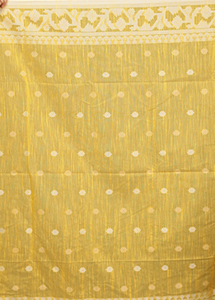 Yellow Matka Silk Saree With Blouse Piece