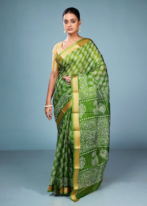 Green Printed Pure Silk Saree Without Blouse Piece