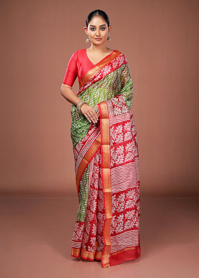 Green Printed Pure Silk Saree Without Blouse Piece