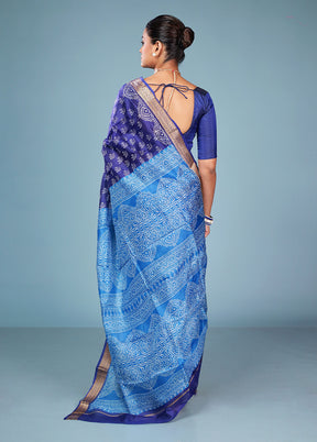 Blue Printed Silk Saree Without Blouse Piece