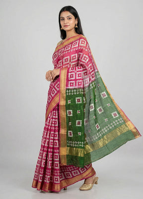 Green Printed Pure Silk Saree Without Blouse Piece