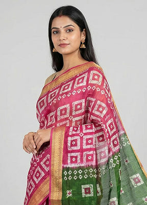 Green Printed Pure Silk Saree Without Blouse Piece