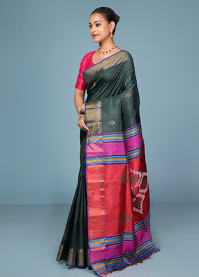 Pink Handloom Kanjivaram Pure Silk Saree With Blouse Piece