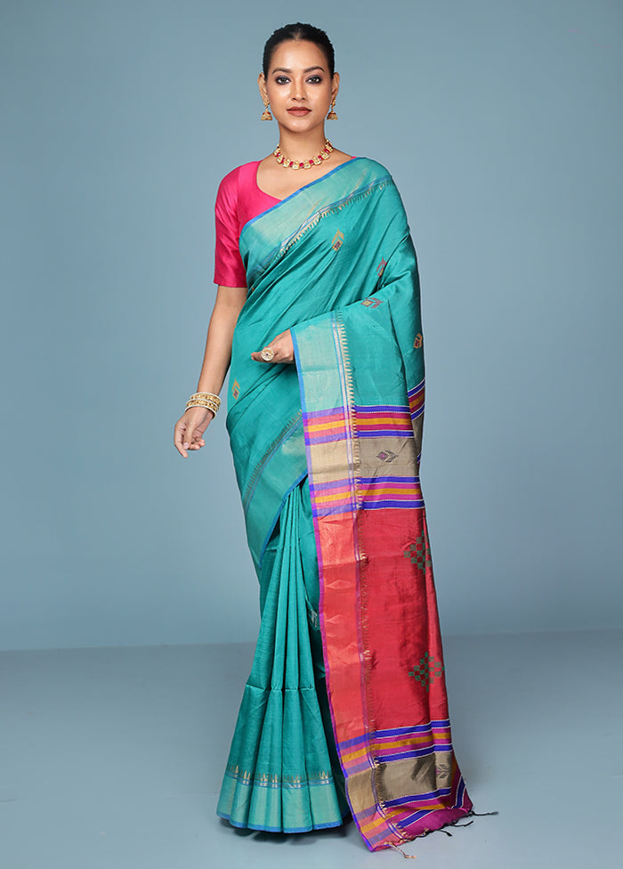 Green Handloom Kanjivaram Pure Silk Saree With Blouse Piece