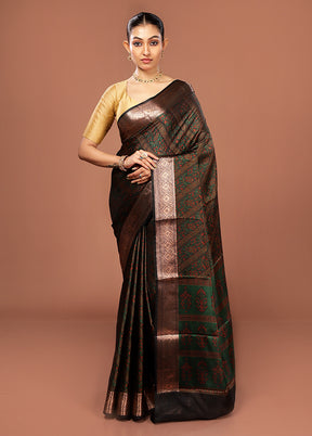 Green Jamewar Silk Saree With Blouse Piece