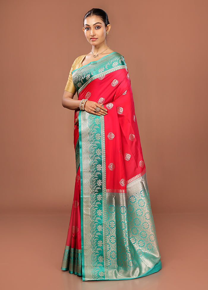 Red Uppada Silk Saree With Blouse Piece