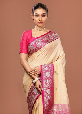 Cream Uppada Silk Saree With Blouse Piece