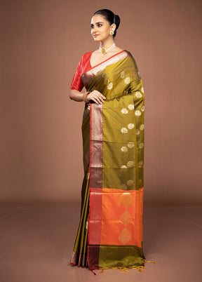 Green Dupion Silk Saree With Blouse Piece