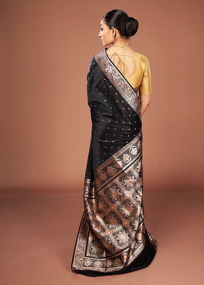 Black Banarasi Silk Saree With Blouse Piece