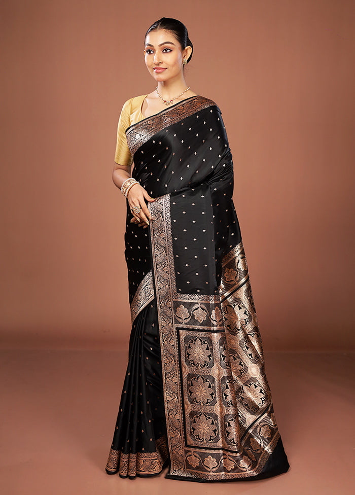 Black Banarasi Silk Saree With Blouse Piece