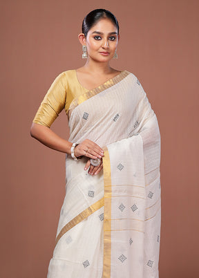 White Matka Silk Saree With Blouse Piece
