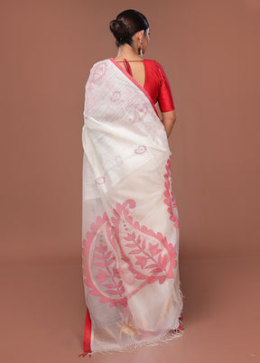 White Matka Pure Silk Saree With Blouse Piece