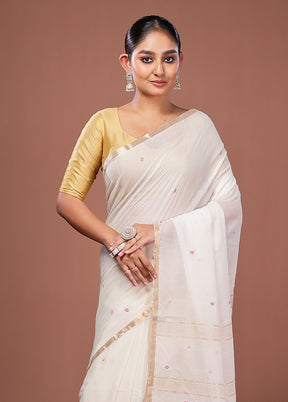 White Matka Silk Saree With Blouse Piece