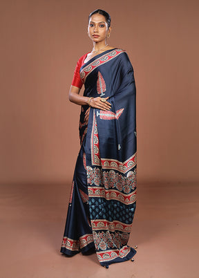 Blue Printed Silk Saree Without Blouse Piece