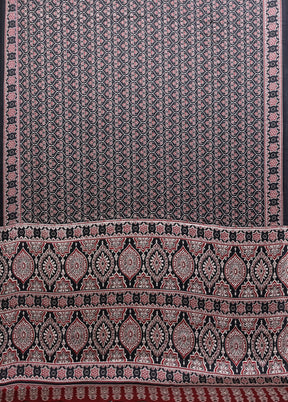 Black Printed Silk Saree Without Blouse Piece