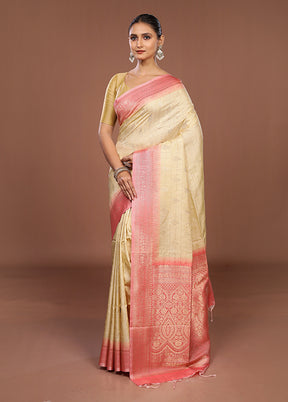 Cream Dupion Silk Saree With Blouse Piece