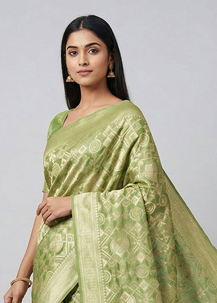 Green Cotton Saree With Blouse Piece