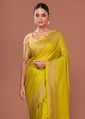 Green Georgette Saree With Blouse Piece
