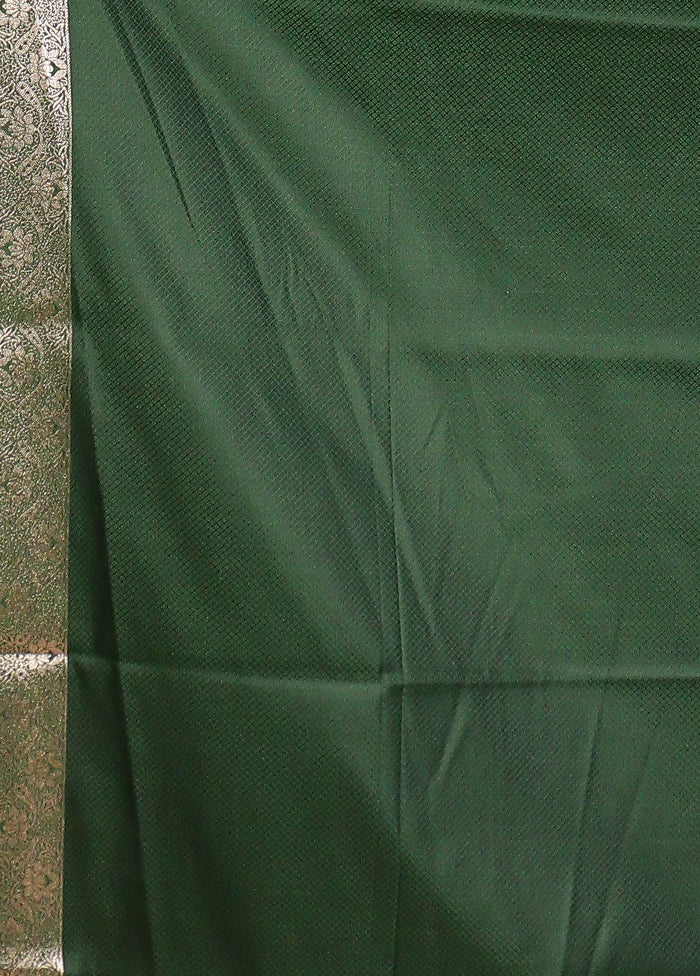 Green Uppada Silk Saree With Blouse Piece