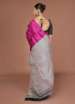 Pink Printed Silk Saree Without Blouse Piece