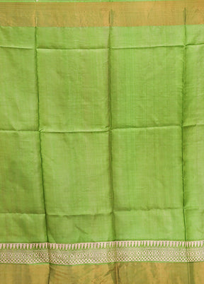 Cream Tussar Silk Saree With Blouse Piece