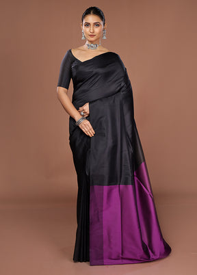 Black Banarasi Silk Saree With Blouse Piece