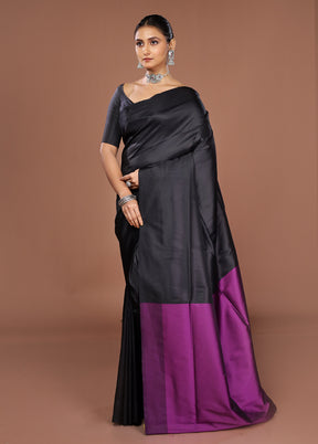 Black Banarasi Silk Saree With Blouse Piece