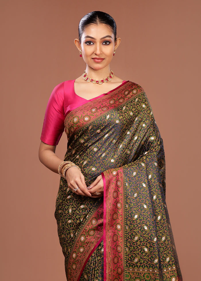 Green Tanchoi Silk Saree With Blouse Piece