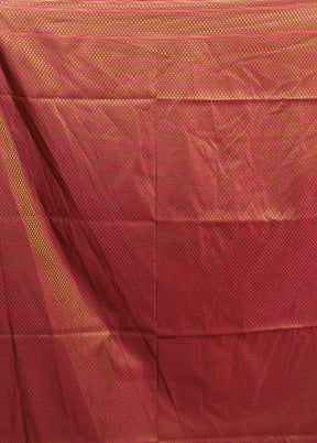 Green Tanchoi Silk Saree With Blouse Piece